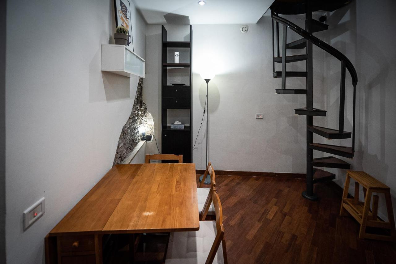 Appartamento Incantevole Nel Cuore Di Roma, Monti エクステリア 写真